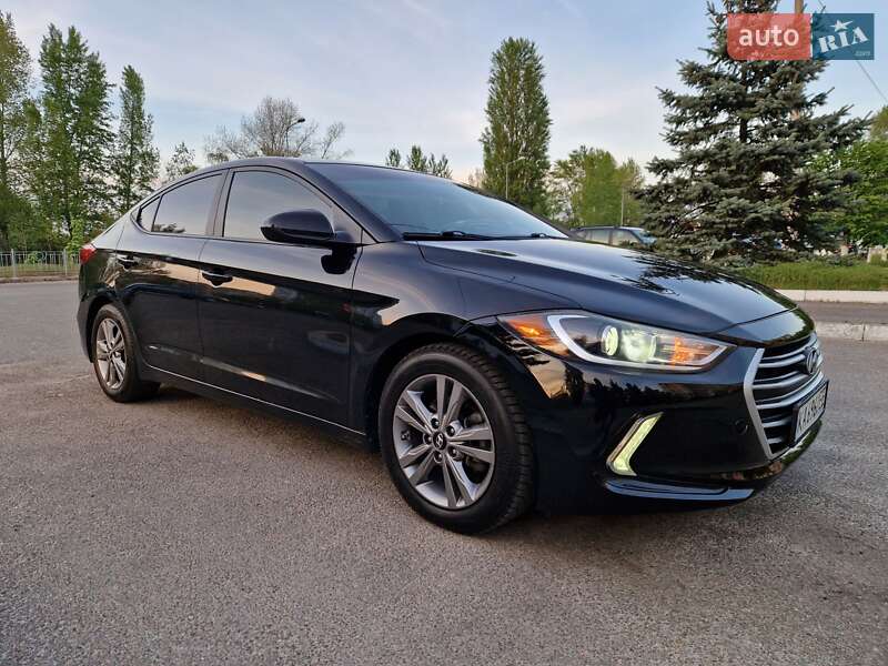 Hyundai Elantra 2017