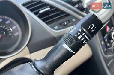Седан Hyundai Elantra 2014 в 