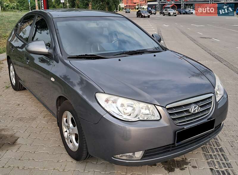 Hyundai Elantra 2008