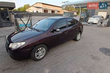 Седан Hyundai Elantra 2010 в 