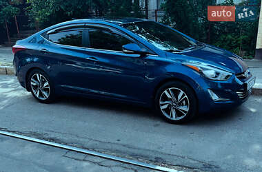 Седан Hyundai Elantra 2015 в Миколаєві