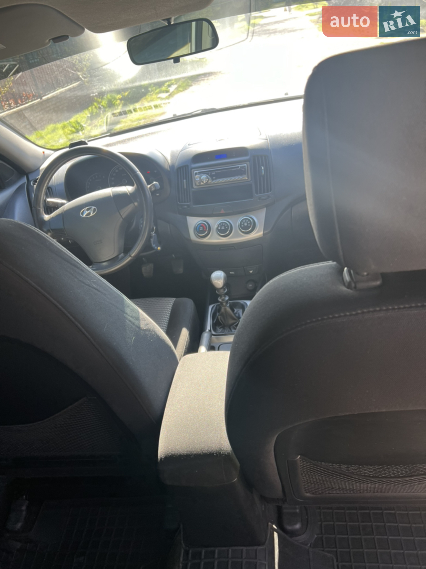 2010 Hyundai Elantra - мініатюра 13
