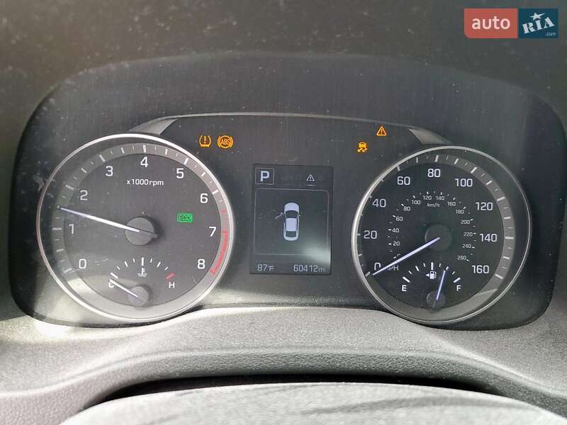 Седан Hyundai Elantra 2018 в Львове