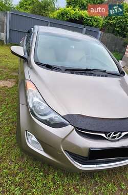 Седан Hyundai Elantra 2013 в 
