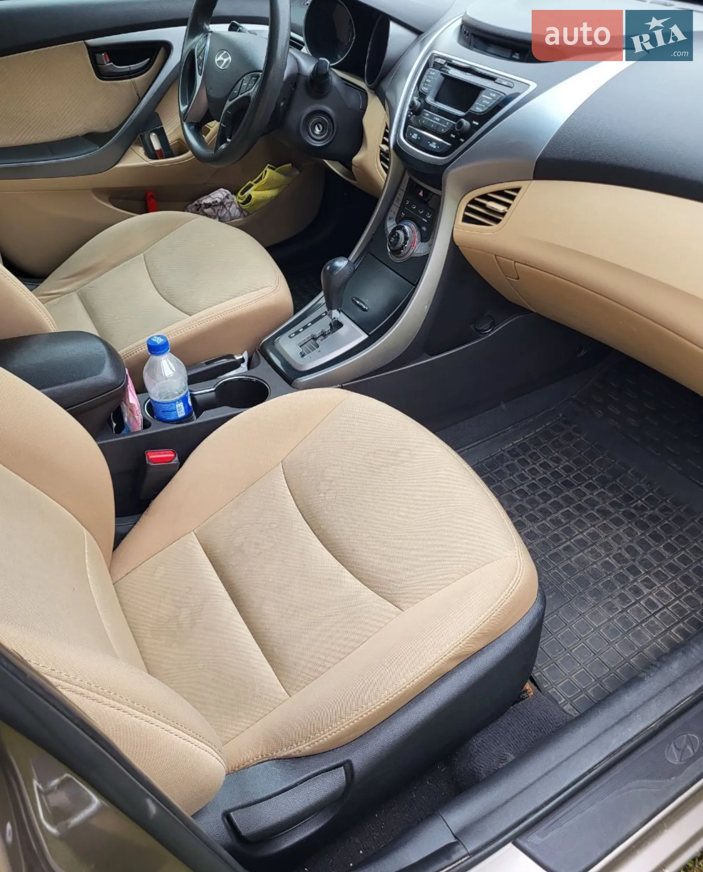 2013 Hyundai Elantra - мініатюра 8