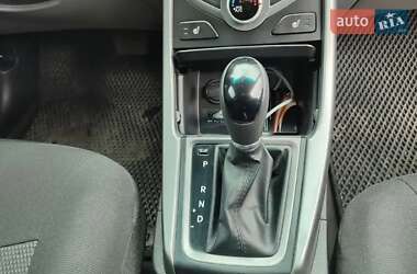 Седан Hyundai Elantra 2014 в 