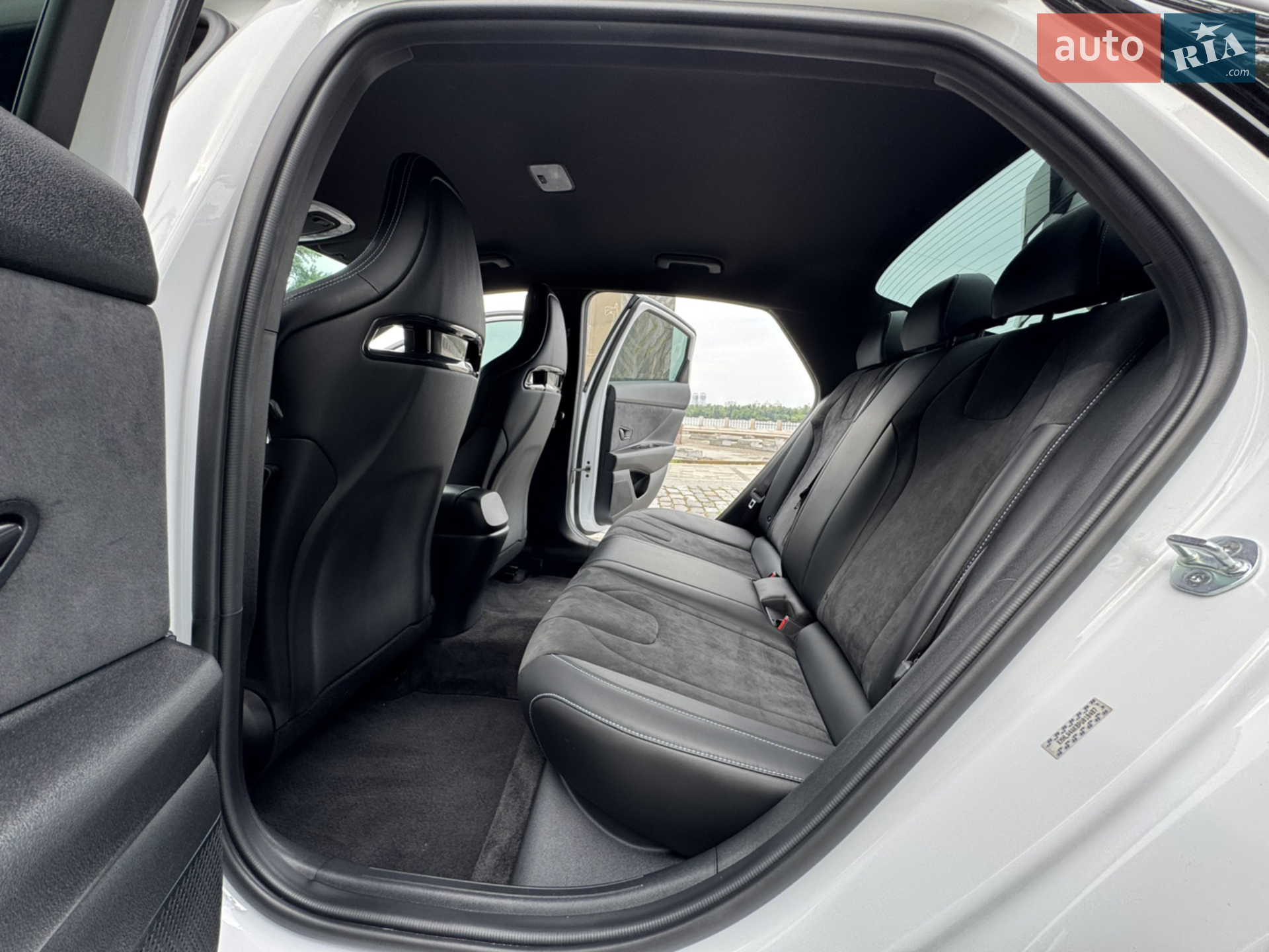 2023 Hyundai Elantra - мініатюра 131