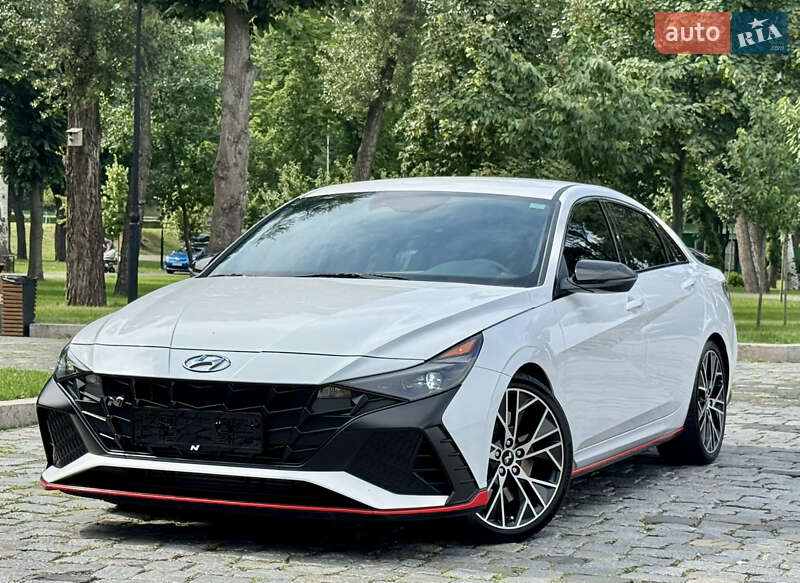 Седан Hyundai Elantra 2023 в Киеве
