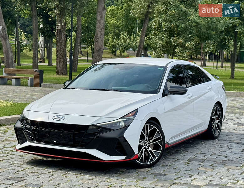 Седан Hyundai Elantra 2023 в Киеве