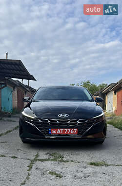Седан Hyundai Elantra 2021 в Киеве