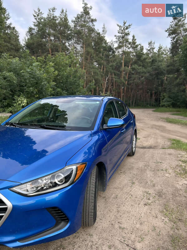 Седан Hyundai Elantra 2017 в Кропивницькому