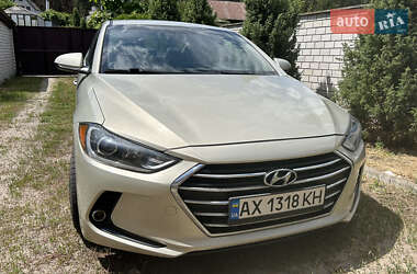 Седан Hyundai Elantra 2016 в 