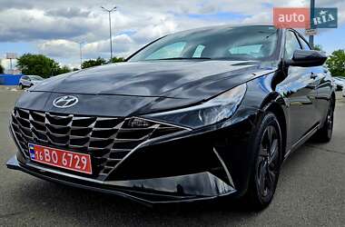 Седан Hyundai Elantra 2021 в Дніпрі