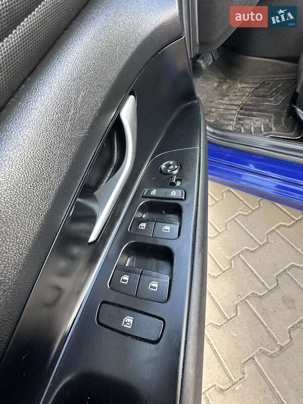 Седан Hyundai Elantra 2020 в Одессе