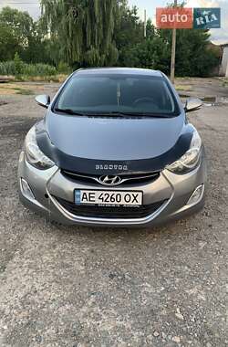 Седан Hyundai Elantra 2012 в Кривому Розі