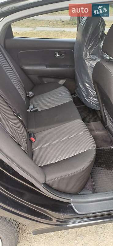 Седан Hyundai Elantra 2010 в Днепре