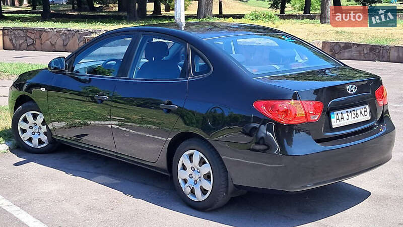 Седан Hyundai Elantra 2008 в Кам'янському