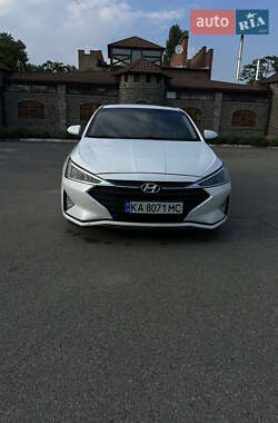 Седан Hyundai Elantra 2018 в Борисполе