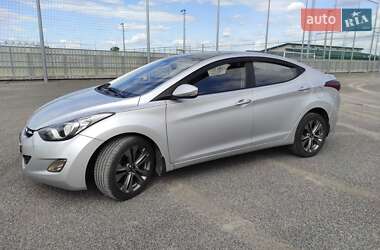 Седан Hyundai Elantra 2011 в Києві
