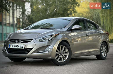 Седан Hyundai Elantra 2015 в Киеве