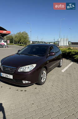 Седан Hyundai Elantra 2008 в Ужгороде