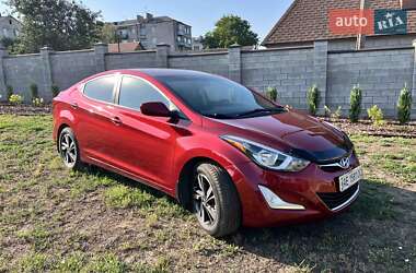 Седан Hyundai Elantra 2015 в Днепре