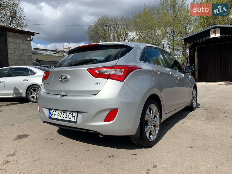 Хэтчбек Hyundai Elantra 2014 в Киеве