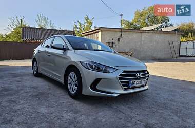 Седан Hyundai Elantra 2017 в Запоріжжі