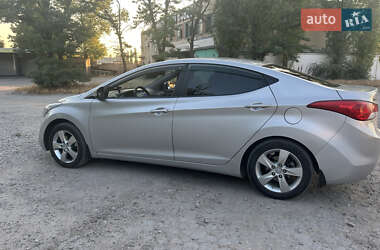 Седан Hyundai Elantra 2012 в Николаеве