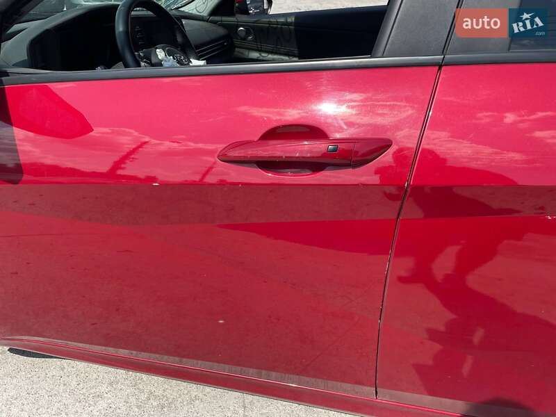 Седан Hyundai Elantra 2021 в Киеве