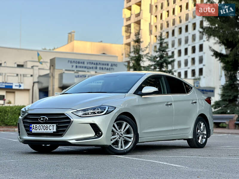Hyundai Elantra 2018