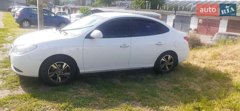 Седан Hyundai Elantra 2008 в Харькове