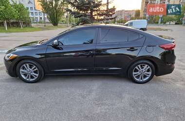 Седан Hyundai Elantra 2017 в 
