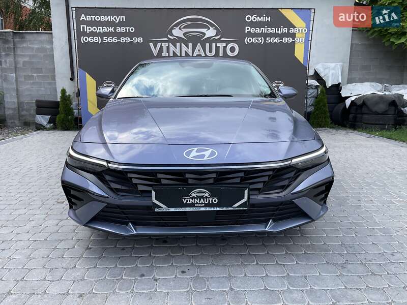 Седан Hyundai Elantra 2024 в Виннице