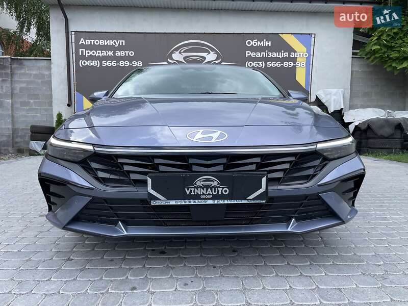 Седан Hyundai Elantra 2024 в Виннице