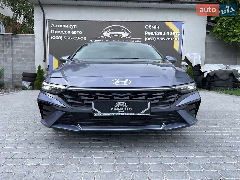 Седан Hyundai Elantra 2024 в Виннице