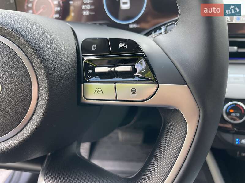 Седан Hyundai Elantra 2024 в Виннице