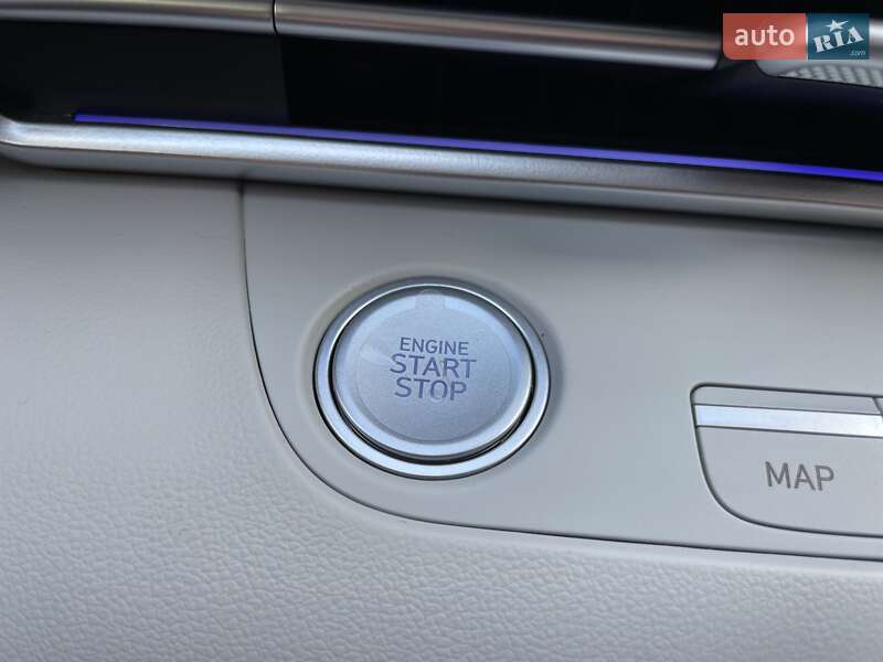 Седан Hyundai Elantra 2024 в Виннице