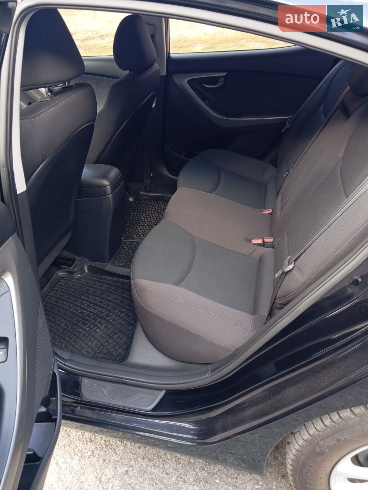 2012 Hyundai Elantra - мініатюра 21
