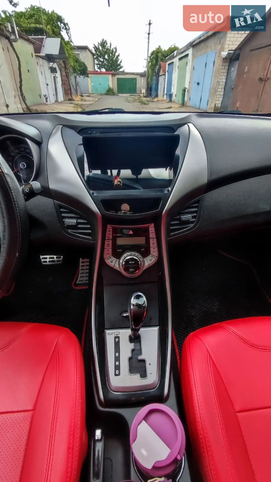 2013 Hyundai Elantra - мініатюра 3