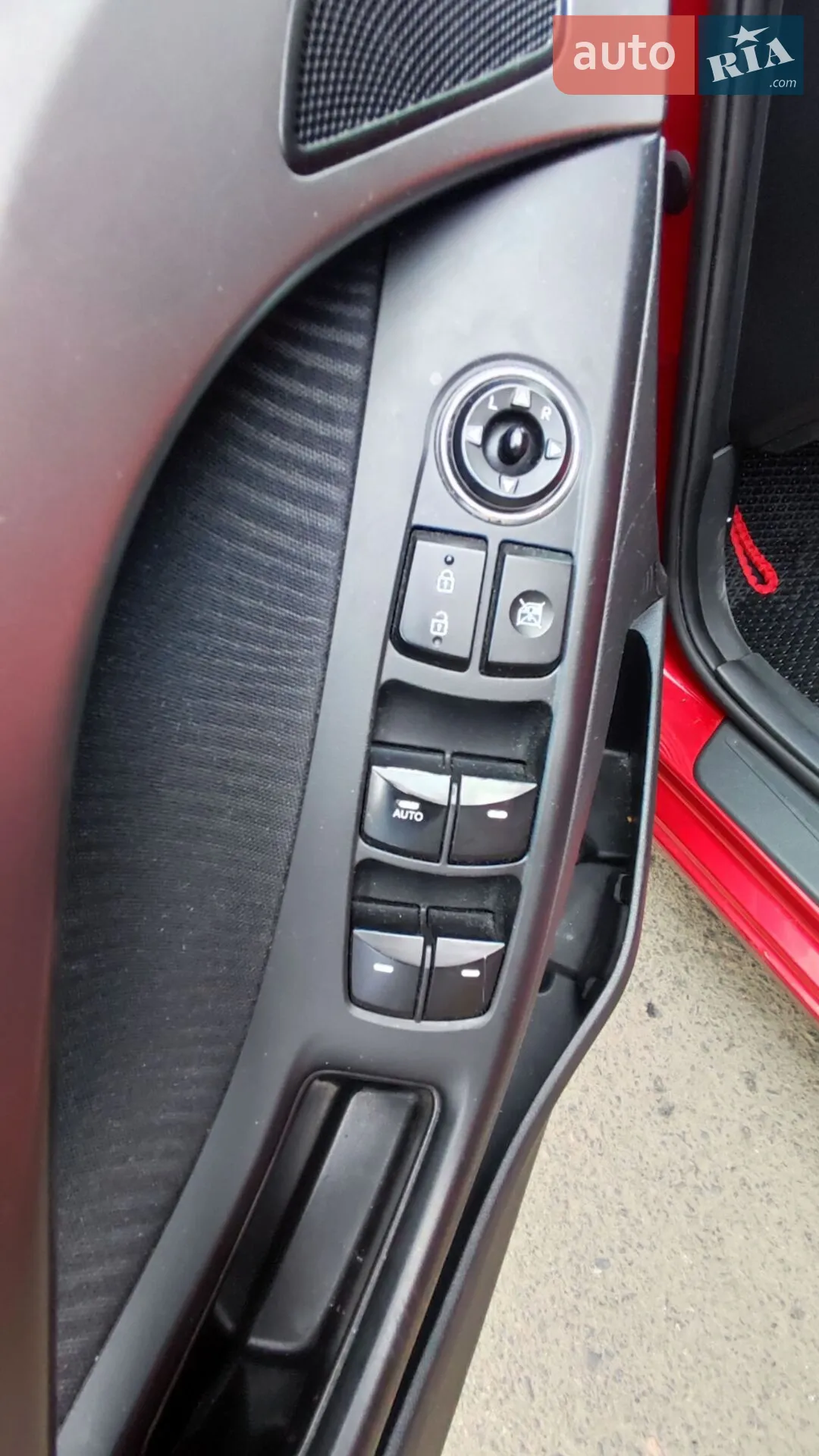 2013 Hyundai Elantra - мініатюра 11