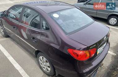 Седан Hyundai Elantra 2007 в Киеве