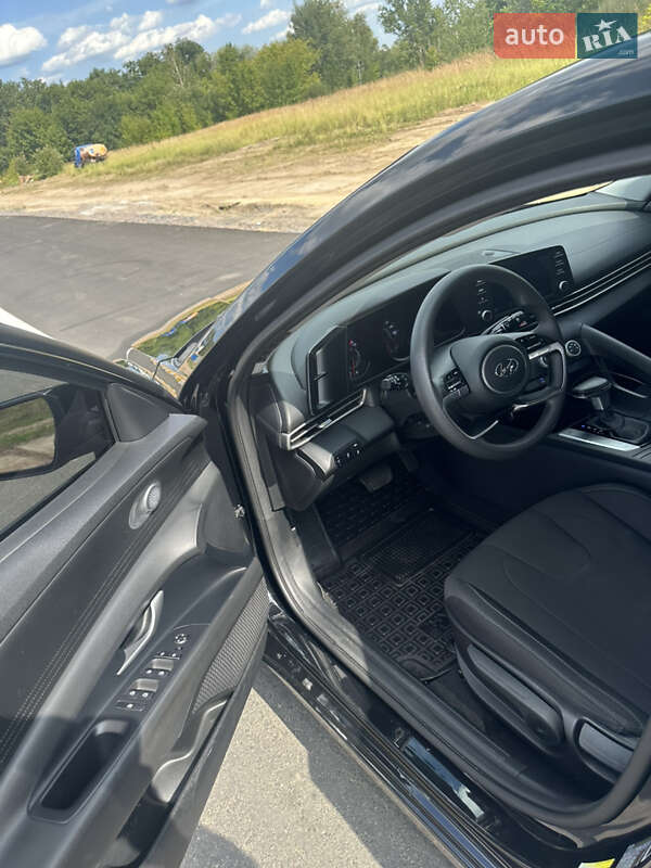 Седан Hyundai Elantra 2022 в Ирпене