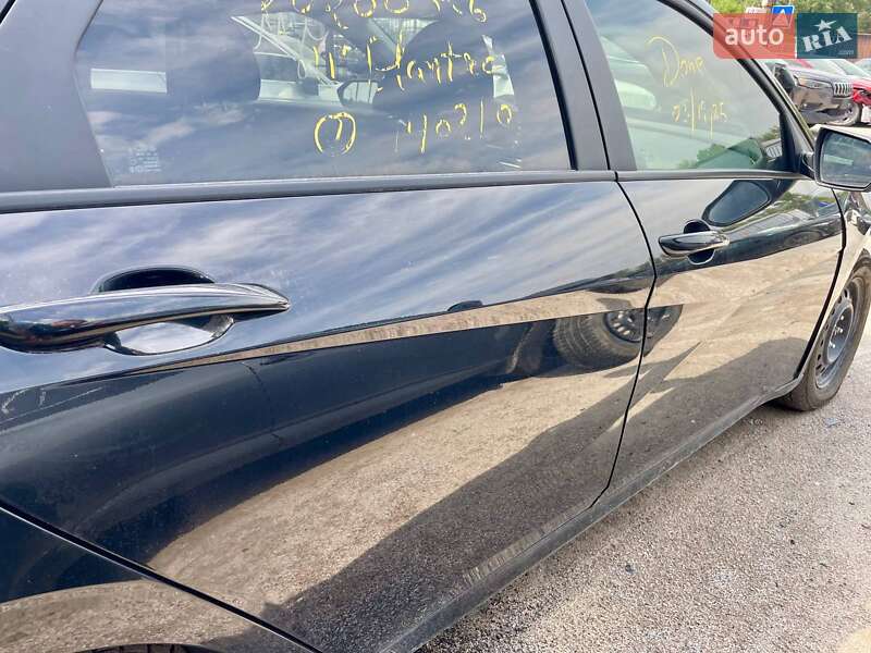 Седан Hyundai Elantra 2021 в Києві