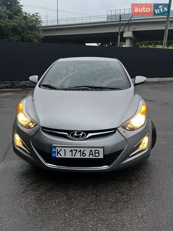 Hyundai Elantra 2014