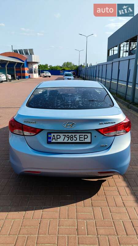 Седан Hyundai Elantra 2013 в Полтаве