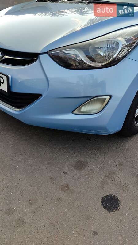 Седан Hyundai Elantra 2013 в Полтаве
