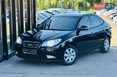 Седан Hyundai Elantra 2011 в Харькове