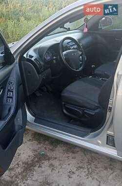 Седан Hyundai Elantra 2008 в 