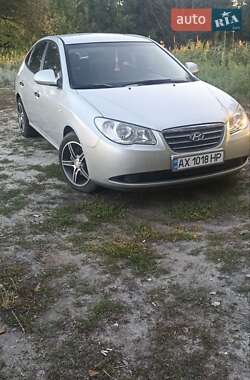 Седан Hyundai Elantra 2008 в 